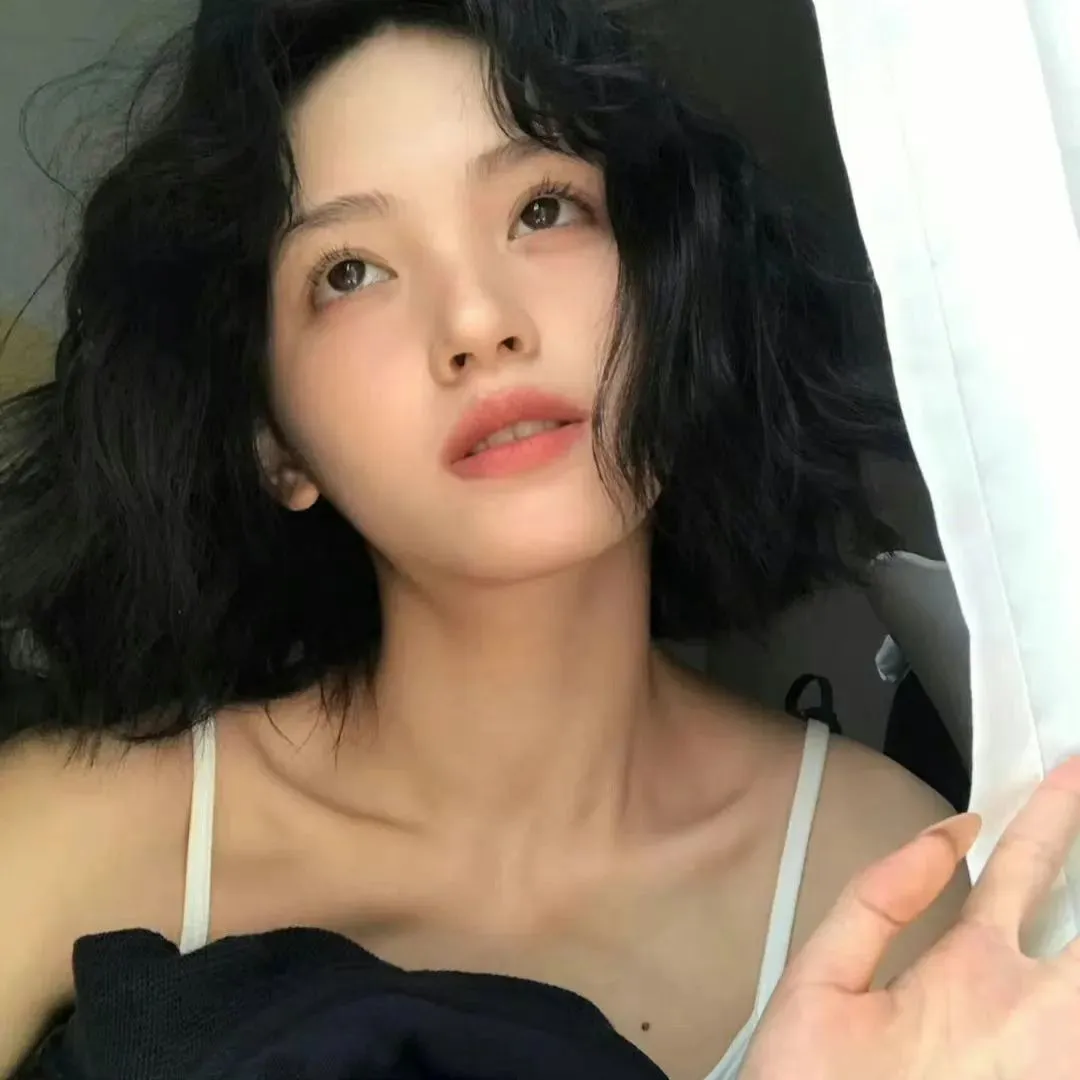 【超燃音乐漫改】《NANA / 世上的另一个我》中岛美嘉：两个同名少女在东京的摇滚与恋爱，不可复制的漫改神话