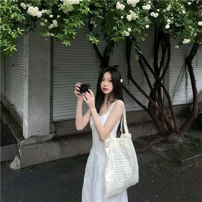 高分漫改日剧《昨日的美食》1-2季合集：两个中年大叔的同居日常，美食与温情并存